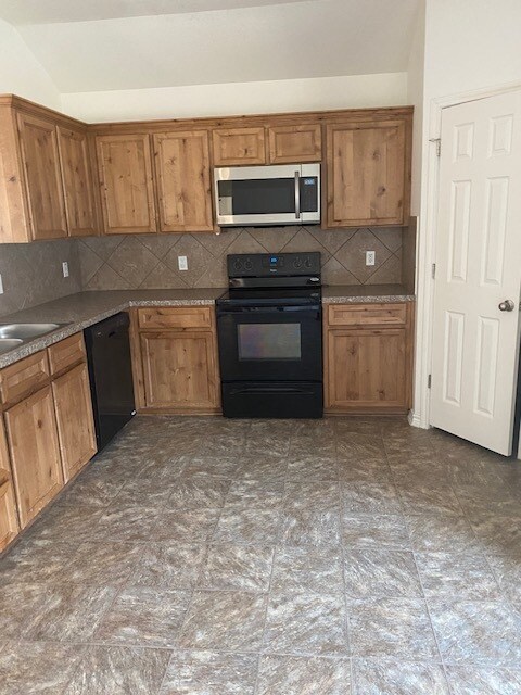 Building Photo - 3417 Settlement Rd