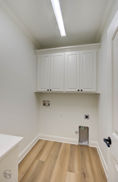Building Photo - 525 Chinquipin Dr