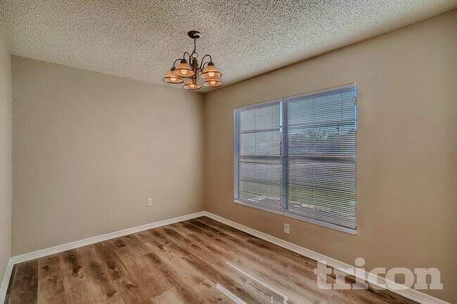 Building Photo - 11391 Salters St