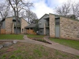 Building Photo - 1714 CINNAMON PATH
