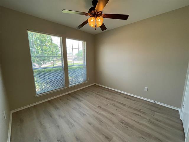 Building Photo - 523 Robinwood Rd