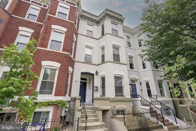 Building Photo - 2827 11th St NW