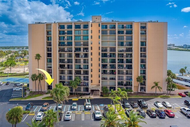 Building Photo - 51 Island Way