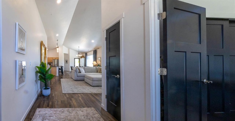 Building Photo - 450 Fox Meadows Ct