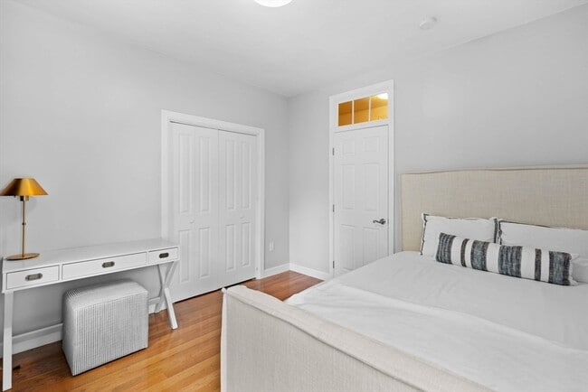 Building Photo - 201 Adams St