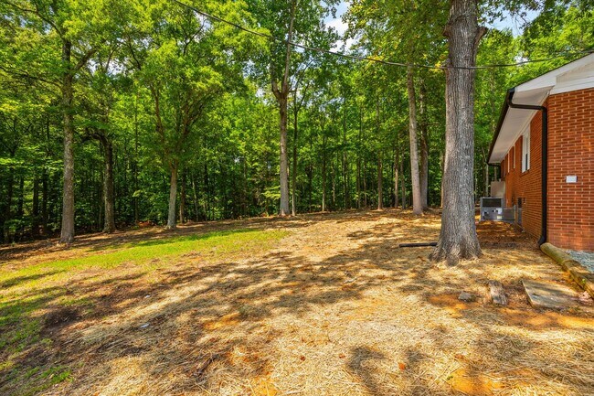 Building Photo - Minutes to Downtown Fort Mill - Renovated ...