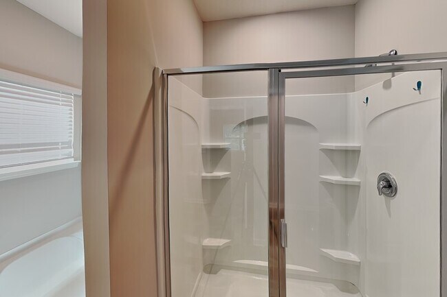 Building Photo - 5071 Shellback Dr