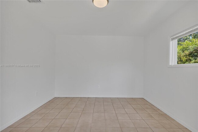 Building Photo - 8261 SW 165th Terrace