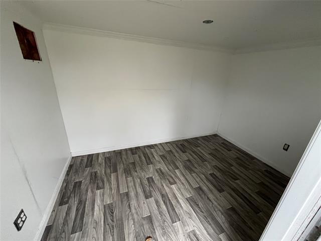 Building Photo - 1841 S Perry Rd