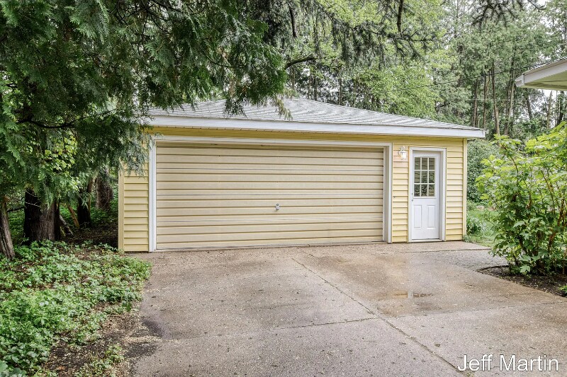 Building Photo - 546 Nordberg Ave NW
