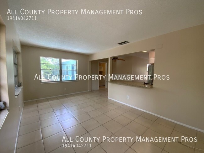 Building Photo - 3150 Jennings Dr