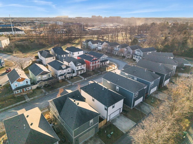 Building Photo - 3813 W Pawnee Rd