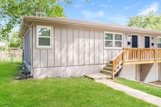 Building Photo - 1901 S Crescent Ave