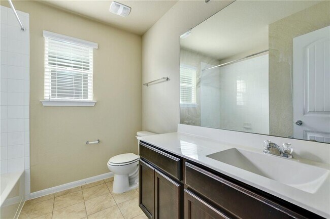 Building Photo - 1800 Arborside Dr
