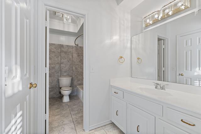 Building Photo - 2701 Powderhorn Dr