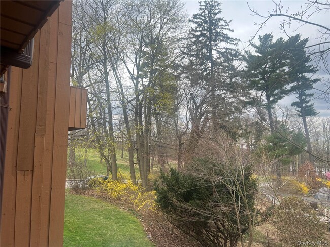 Building Photo - 56 Hudson View Hill