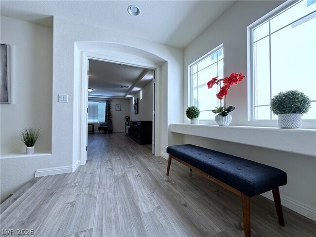 Building Photo - 8573 Silver Coast St