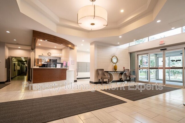 Building Photo - 1225 Martha Custis Dr