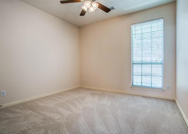 Building Photo - 935 Crestmoor Dr