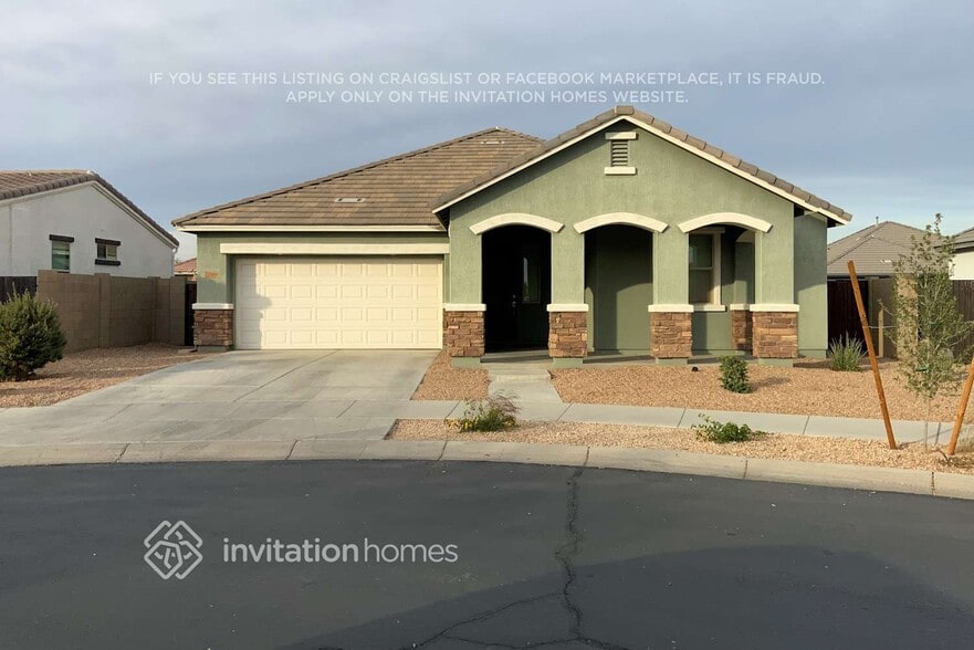 Primary Photo - 22500 E Via Del Rancho Rd