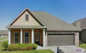 Building Photo - 715 Northbrook Dr