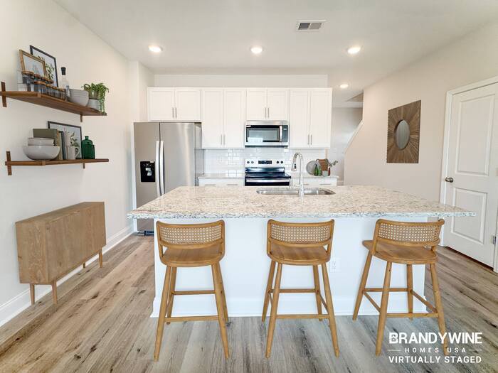 Building Photo - 1008 Wildflower Dr