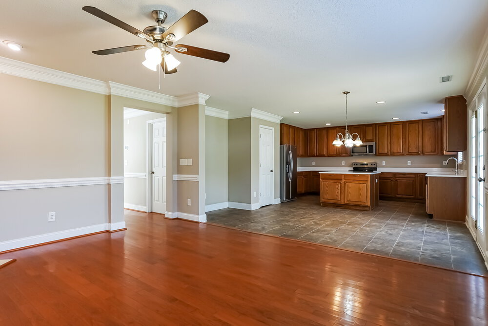 Building Photo - 124 Sleeper Car Ln