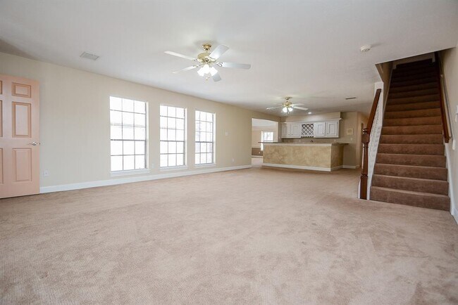 Building Photo - 17407 Widmore Pl