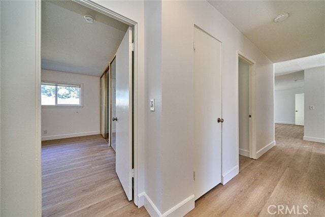 Building Photo - 27916 Alvarez Dr