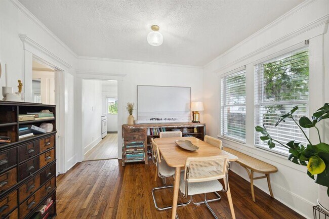 Building Photo - 117 Northwood St