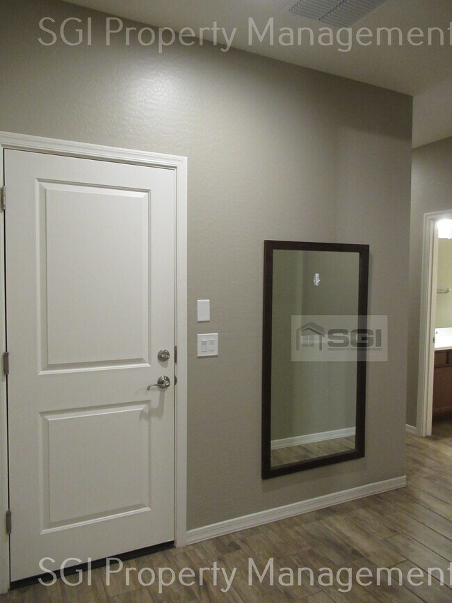 Building Photo - Stunning rental home in Ironwood Crossing!