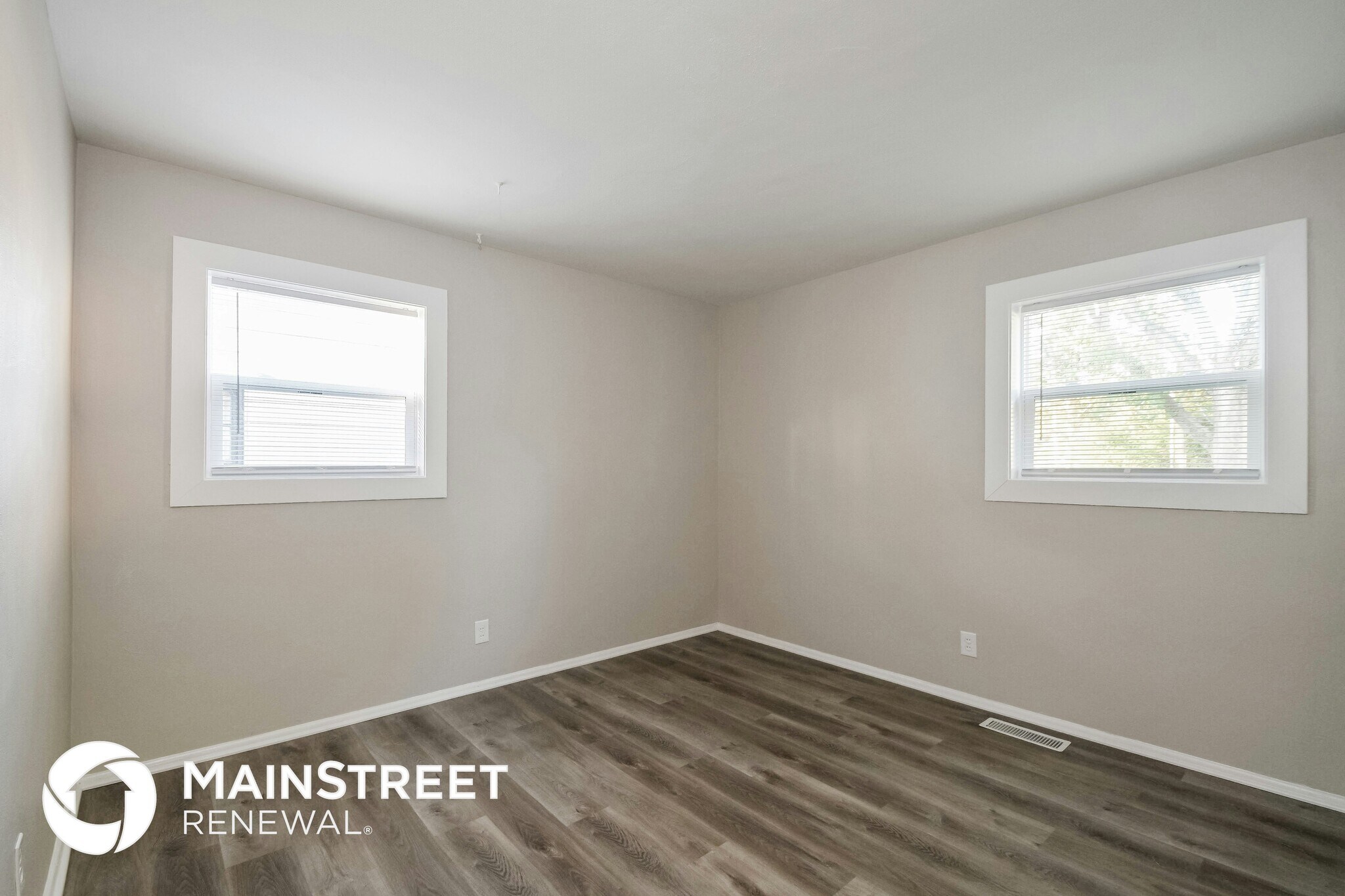 Building Photo - 4769 N Mitchner Ave