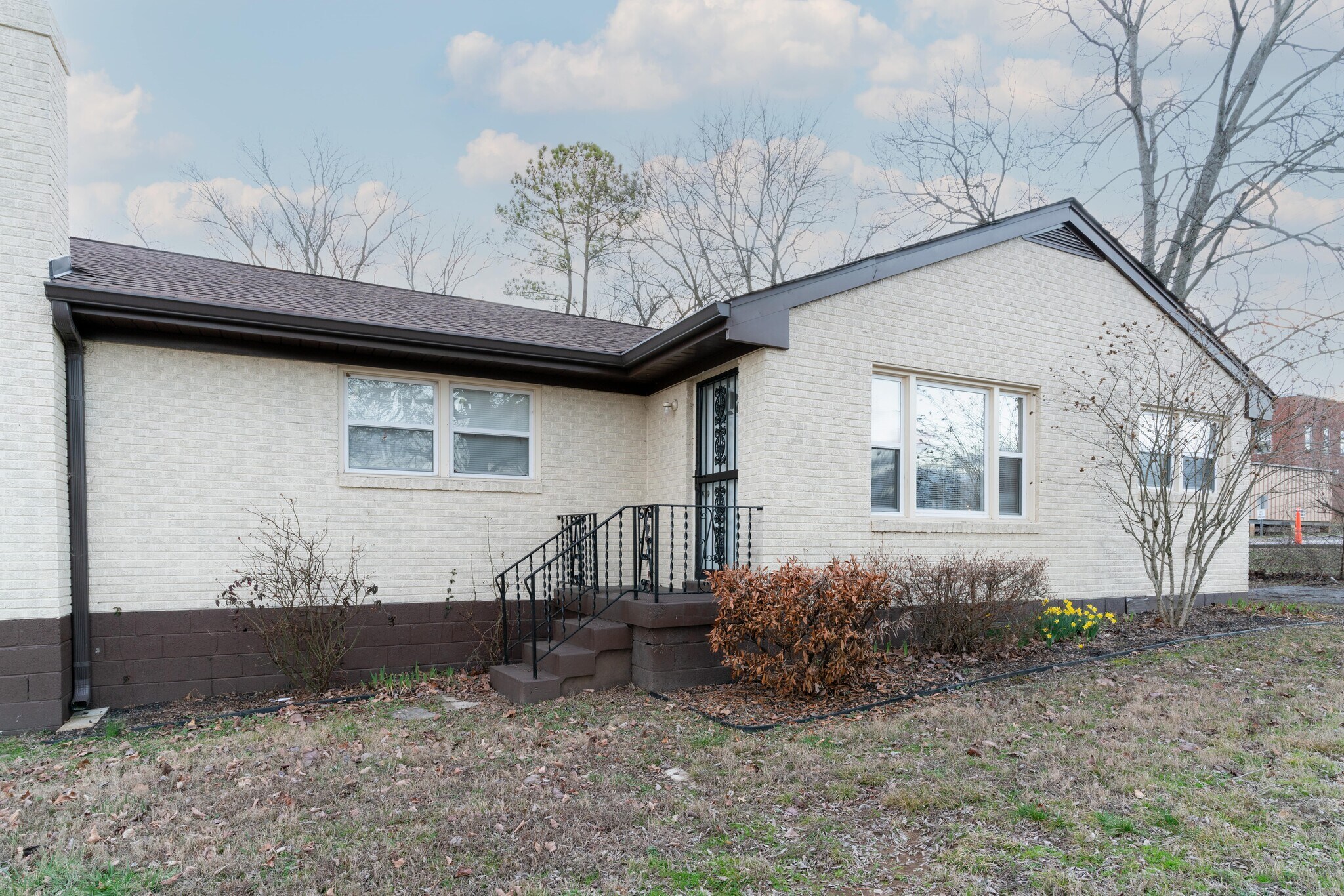 Building Photo - 118 Stewarts Ferry Pike