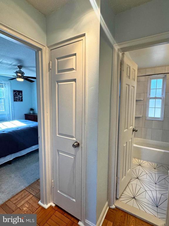 Building Photo - 4372 N Pershing Dr