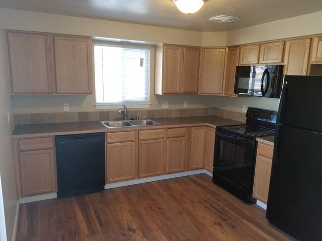 Primary Photo - Surprisingly Spacious and Beautifully Upda...