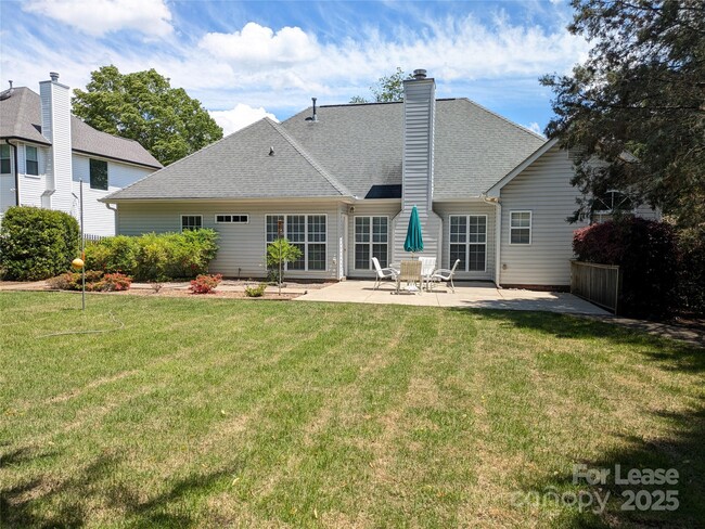 Building Photo - 187 Chandeleur Dr