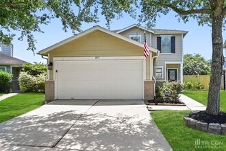 Building Photo - 6811 Rustic Pecan Ln
