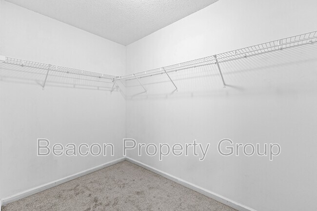 Building Photo - 4506 White Rd
