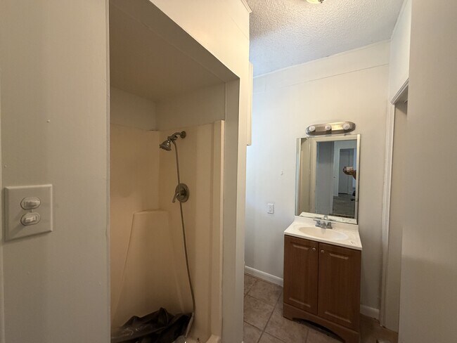 Building Photo - 3813 25th St