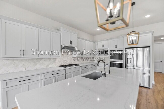 Building Photo - 28080 Woodland Bend Way
