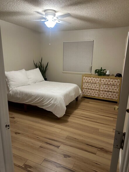 Building Photo - 631 Highline Dr