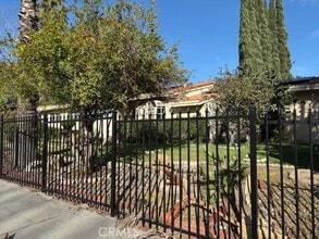 Building Photo - 10918 Reseda Blvd