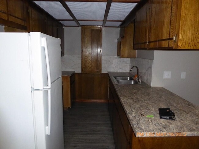 Building Photo - 4036 NW Ozmun Ave