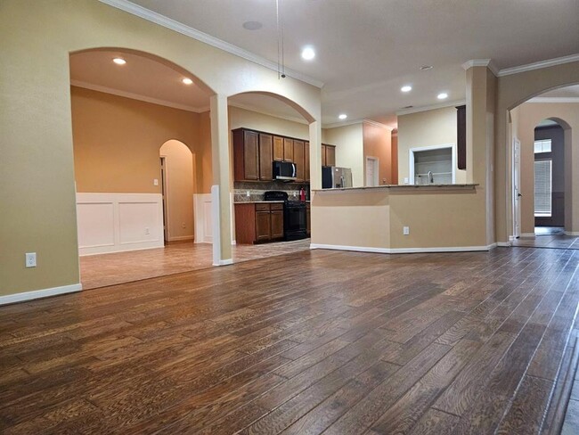 Building Photo - 707 Aqua Vista Ln