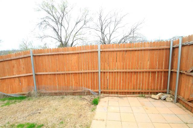 Building Photo - 4817 Green River Dr