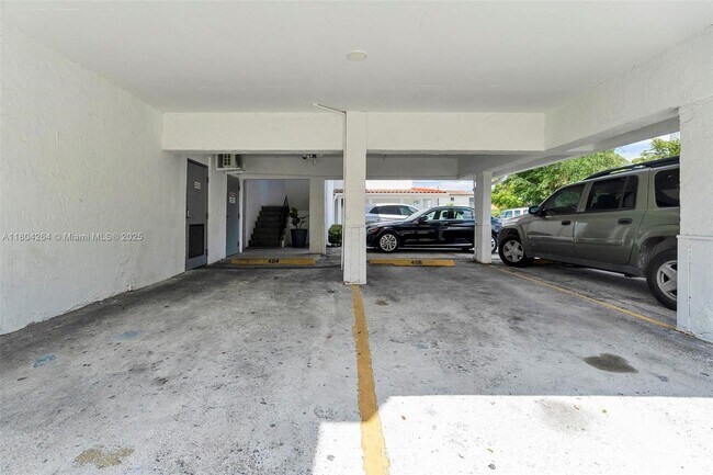 Building Photo - 620 SW 10th St