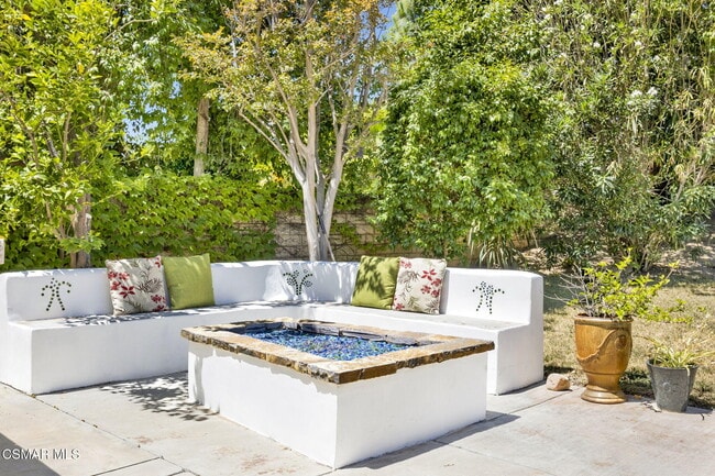 Building Photo - 5315 Cangas Dr