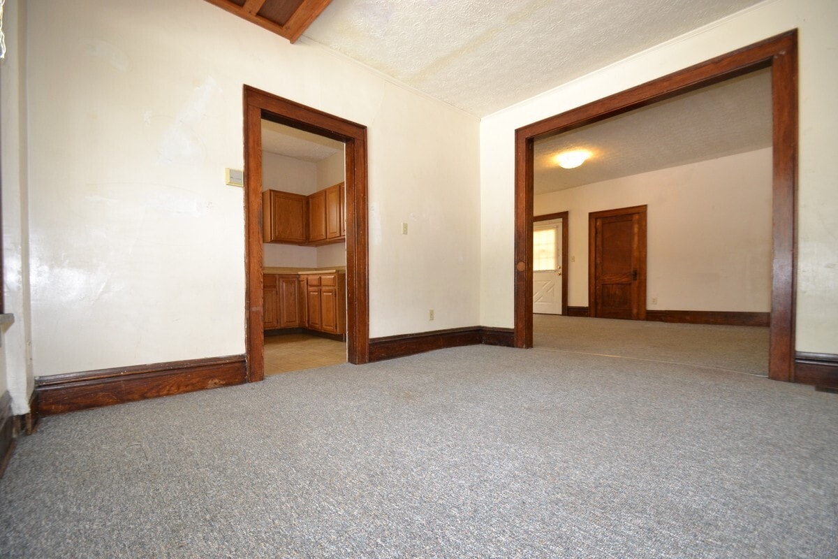 Building Photo - 537 Carroll St