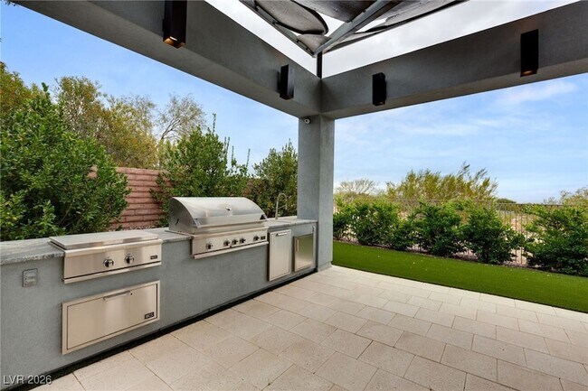 Building Photo - 98 Sun Glow Ln