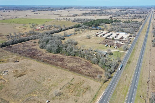 Building Photo - 24097 Hwy 6